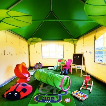Beautiful With A Terrace For 3 People