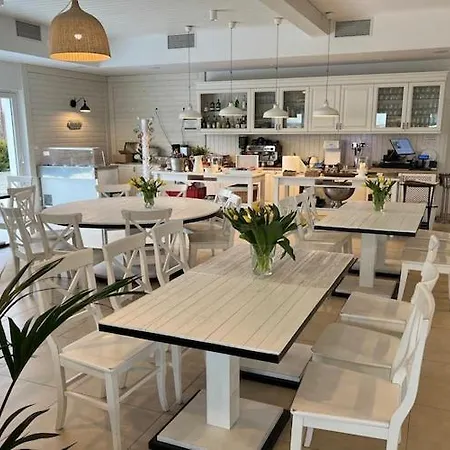 Beautiful With A Terrace For 3 People Lejlighed